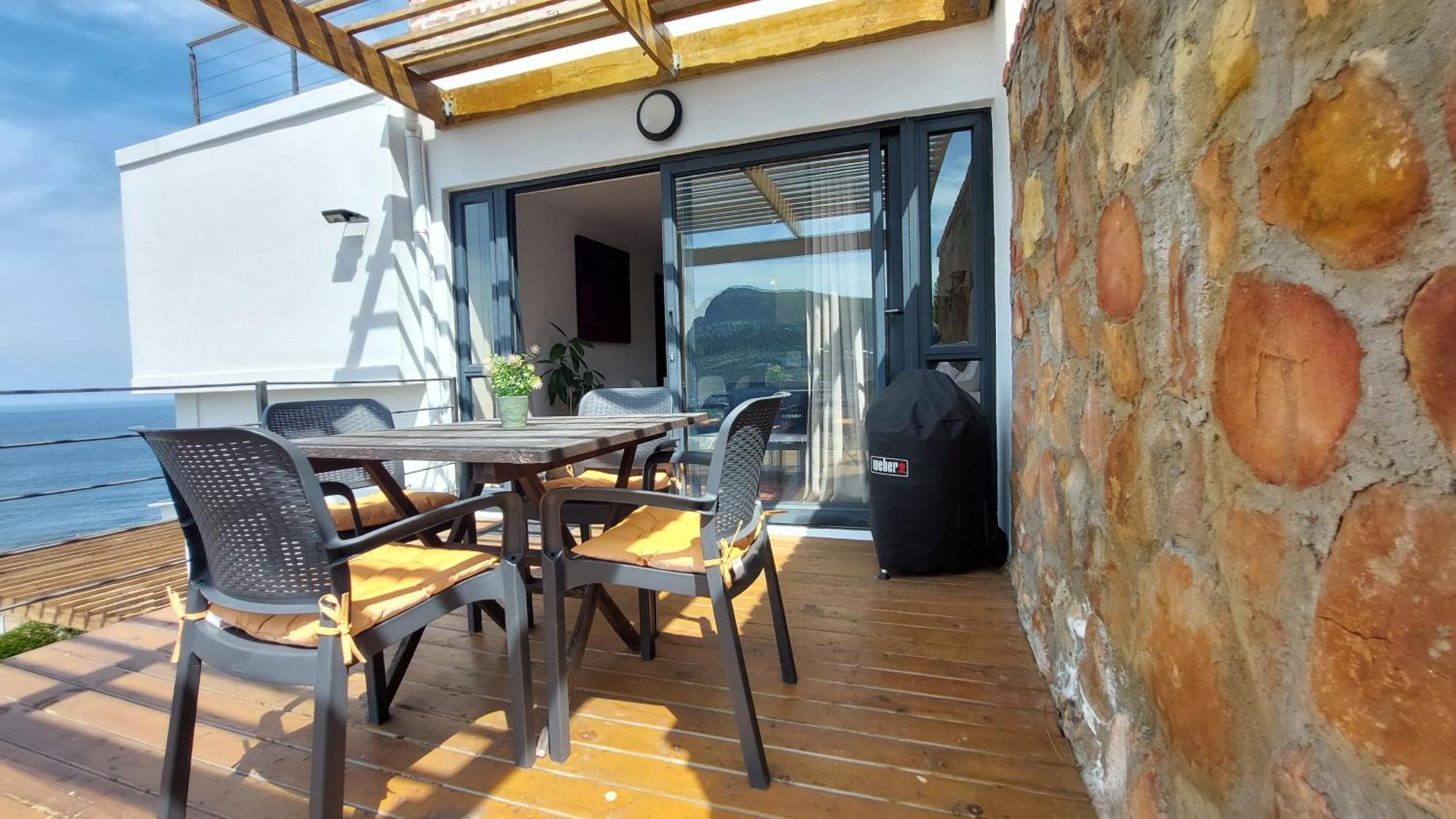 A Relaxing Getaway With Ocean Views Apartman Fokváros Kültér fotó